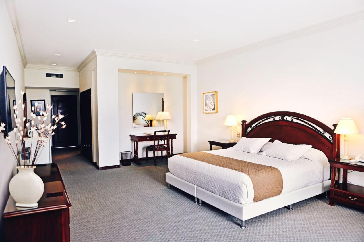 Hotel Los Parrales Tarija Ngoại thất bức ảnh