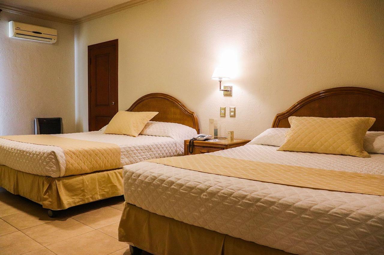 Hotel Los Parrales Tarija Ngoại thất bức ảnh