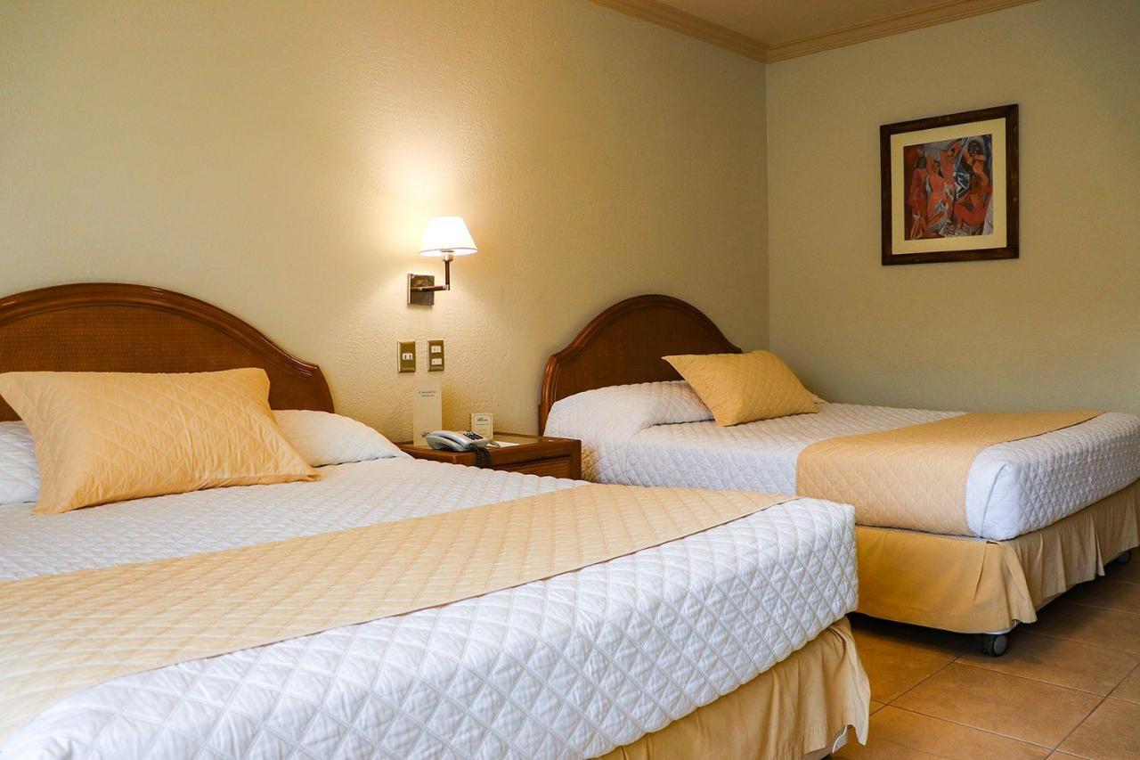 Hotel Los Parrales Tarija Ngoại thất bức ảnh