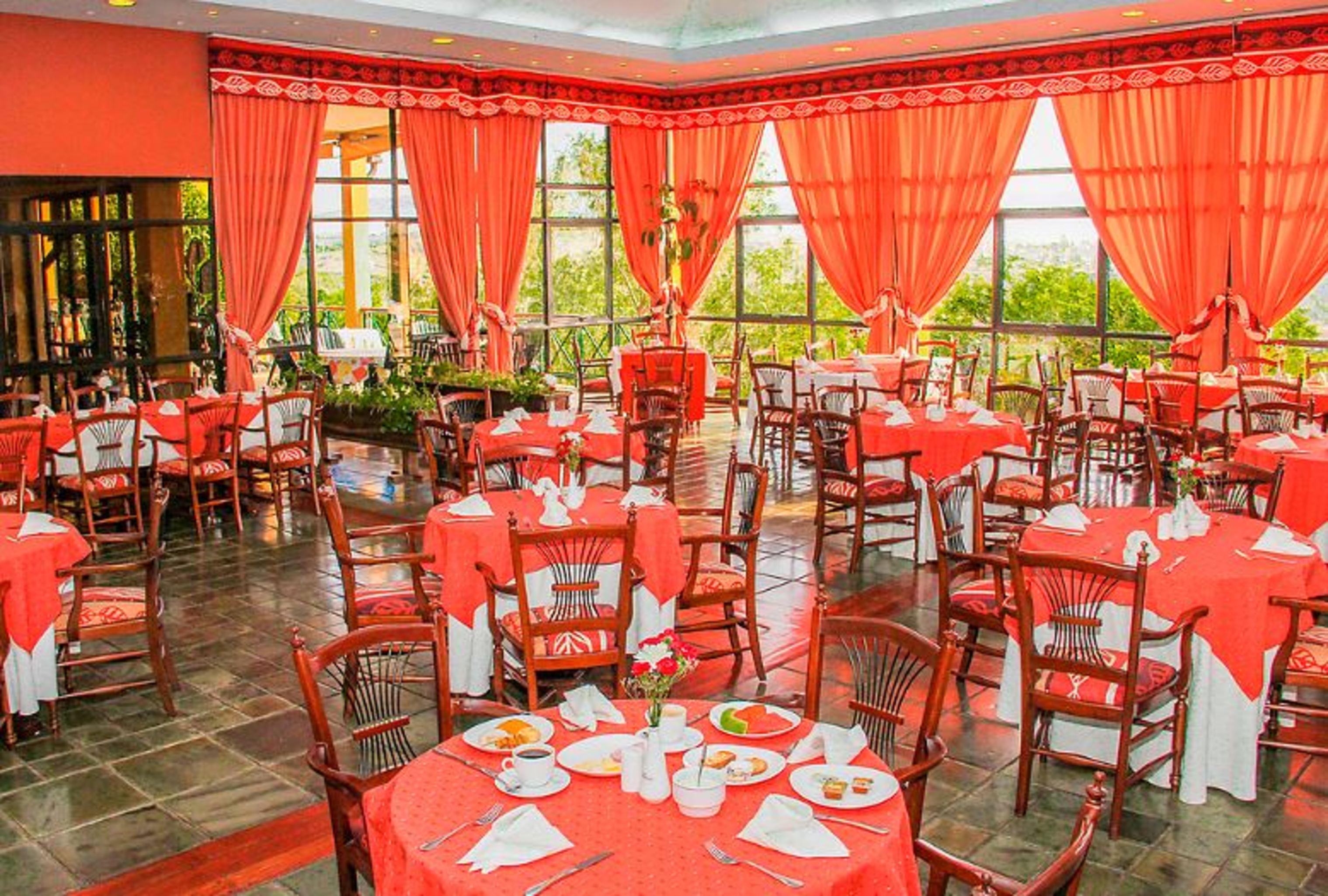 Hotel Los Parrales Tarija Ngoại thất bức ảnh