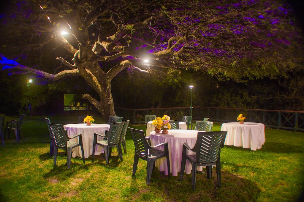 Hotel Los Parrales Tarija Ngoại thất bức ảnh