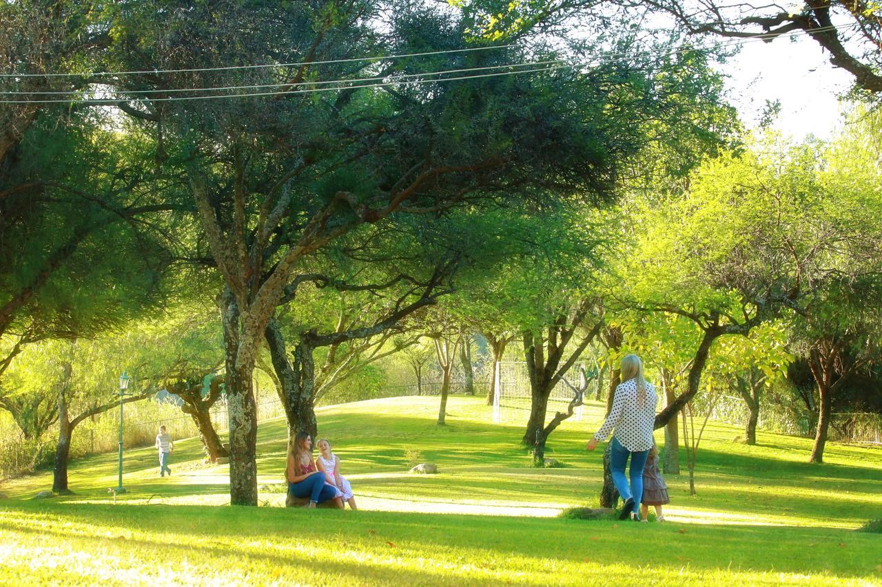 Hotel Los Parrales Tarija Ngoại thất bức ảnh