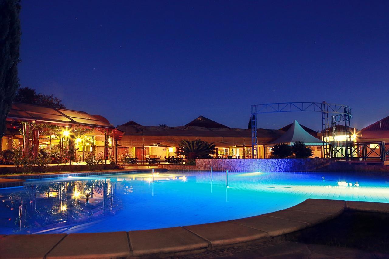 Hotel Los Parrales Tarija Ngoại thất bức ảnh